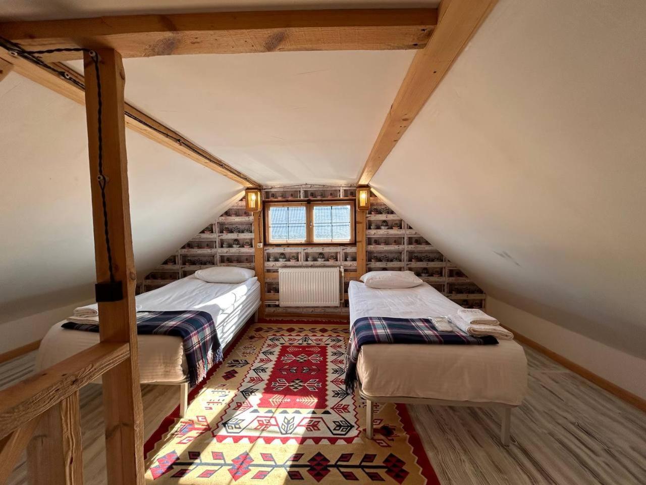 Hnameni Bovadzor Lodge Exteriör bild